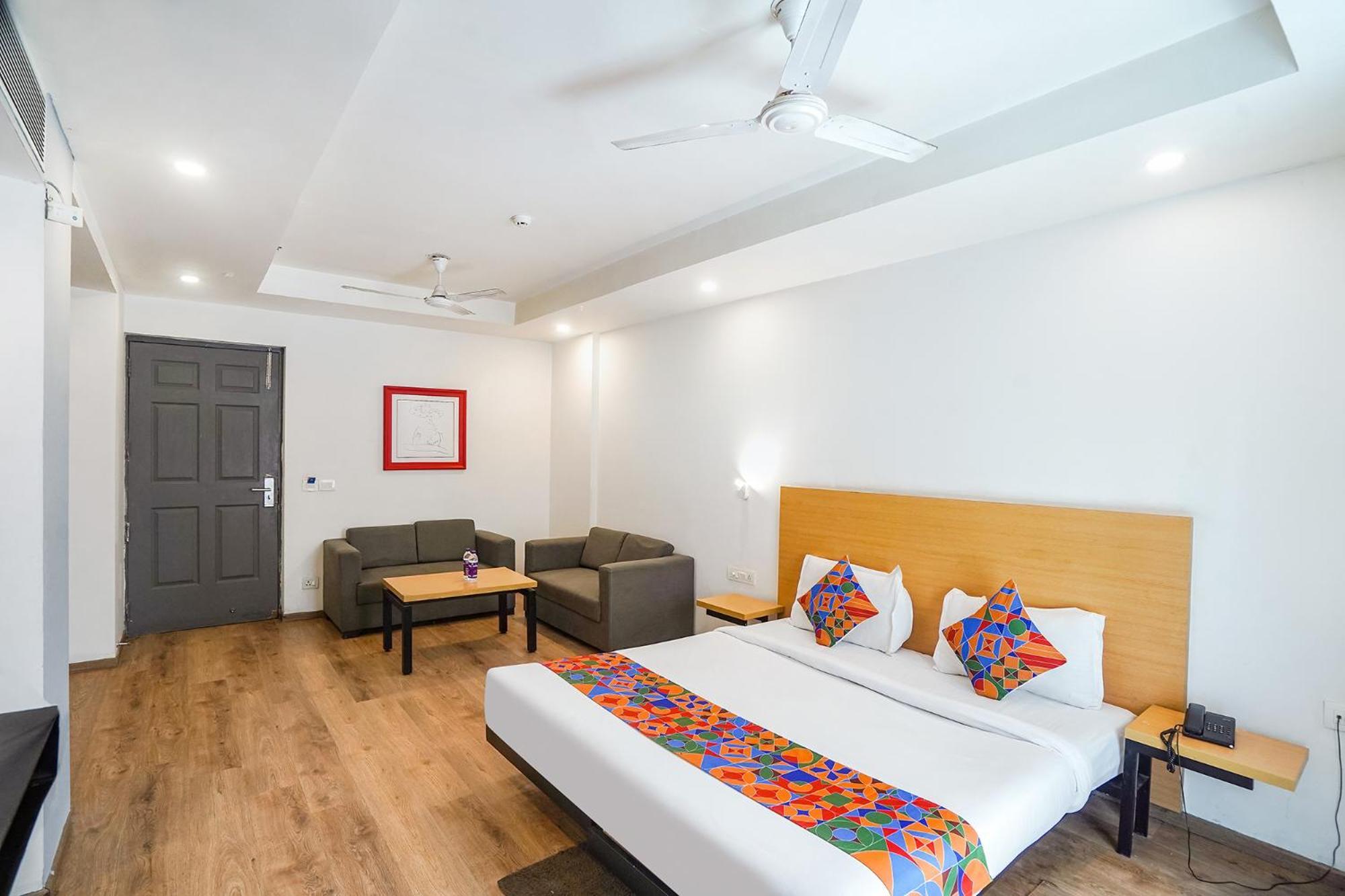 Fabhotel Prime Cloud 9 Газиабад Экстерьер фото